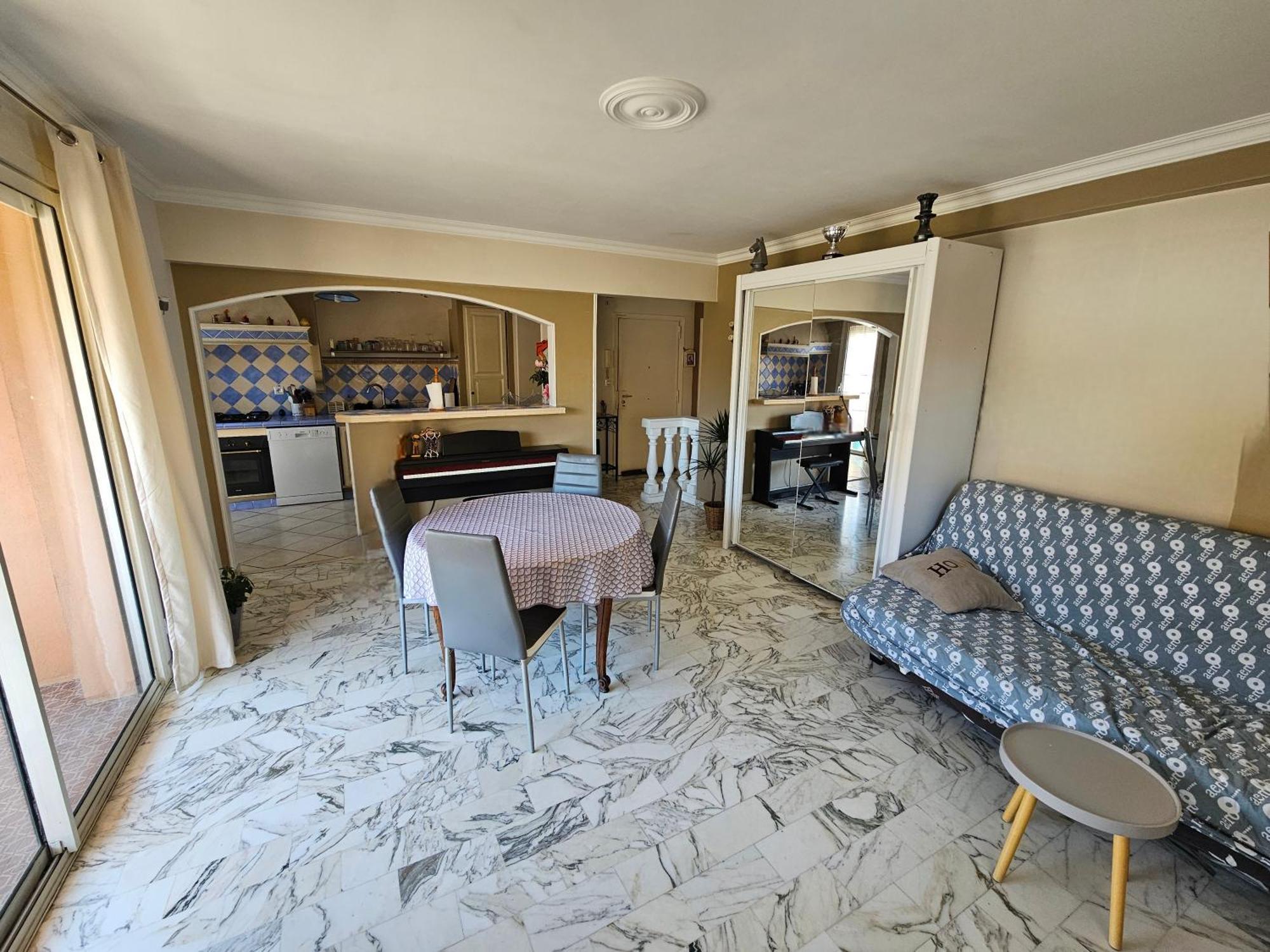 Au Calme Et 2 Pas De La Apartment Nizza
