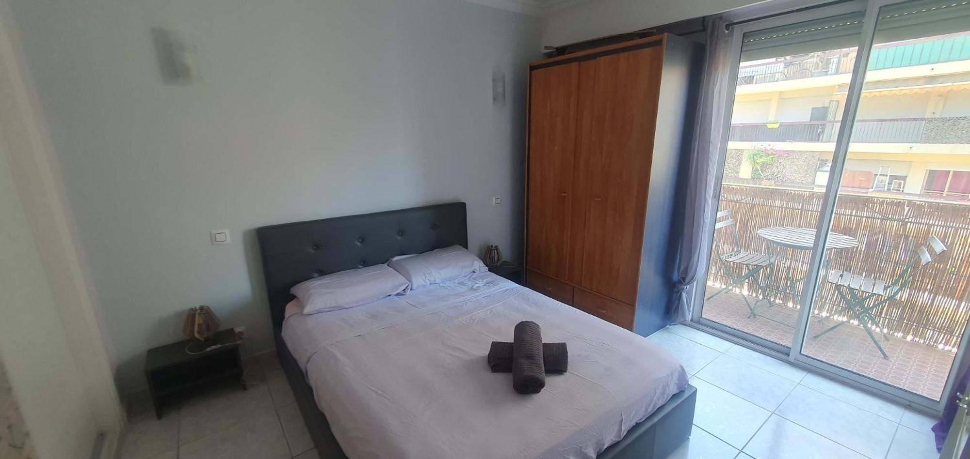 Apartment Au Calme Et 2 Pas De La Nizza